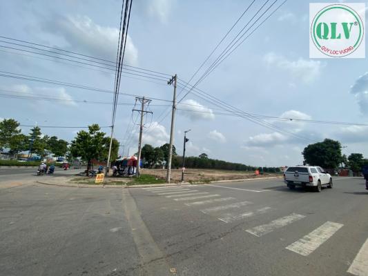 CHO THUÊ SÂN BÃI – DT743, THUẬN AN, BD – 65.000m²